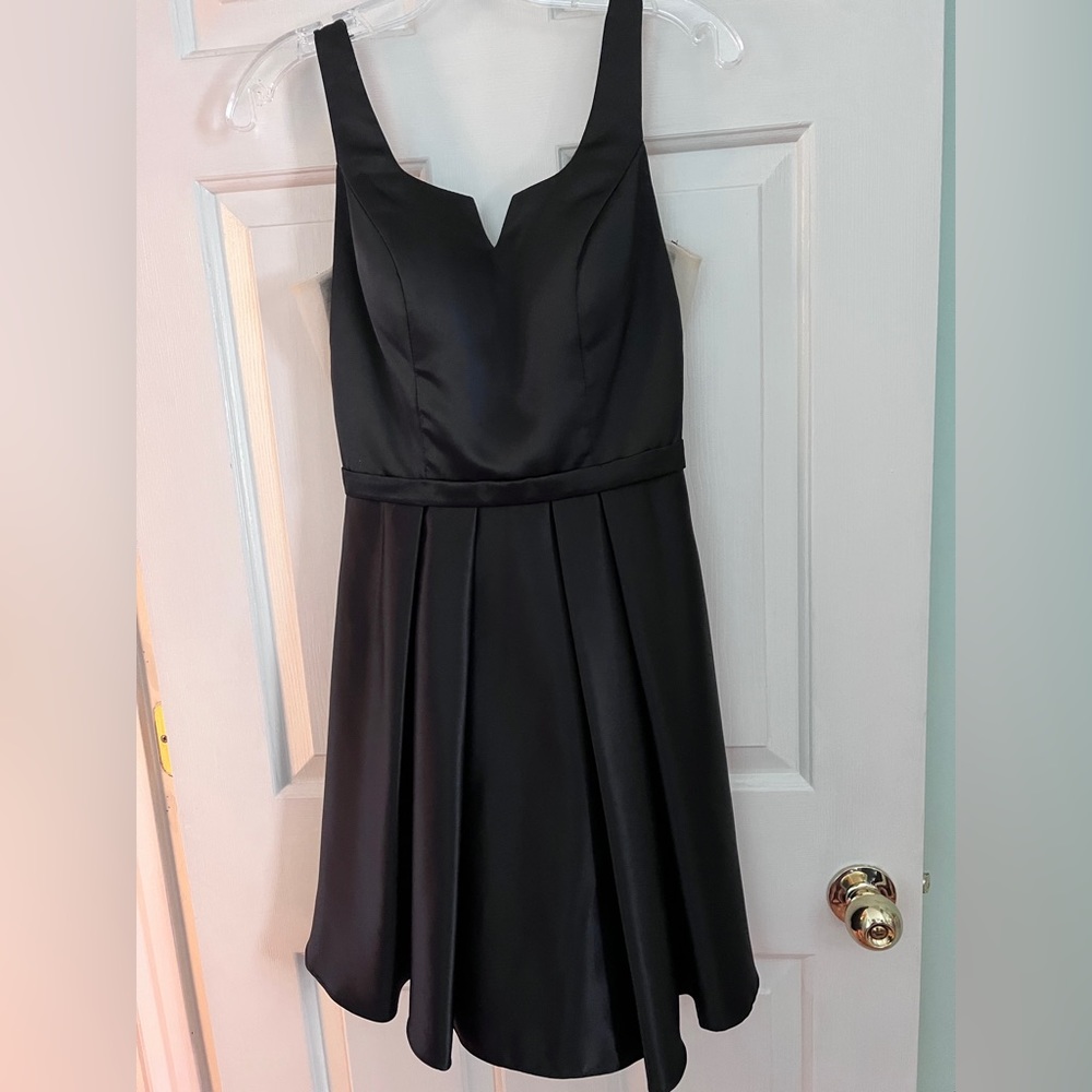 JJ house black cocktail dress size 2 excellent condition only worn one time